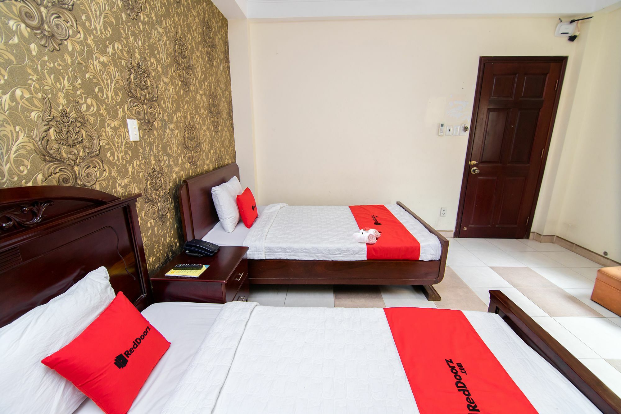 Hotel Reddoorz Near 23Rd September Park Ciudad Ho Chi Minh  Exterior foto
